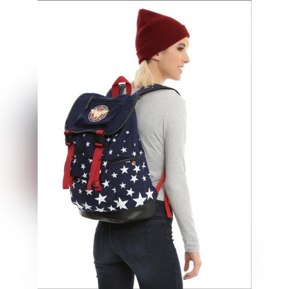 DC Comics Wonder Woman Star Slouch Backpack